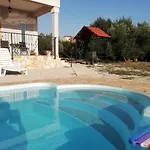 With Pool Kristal * Sibenik