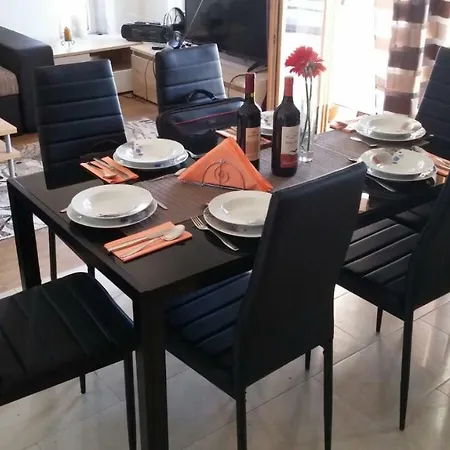 With Pool Kristal בית נופש