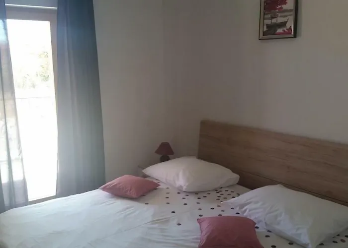 Casa de Férias With Pool Kristal Šibenik