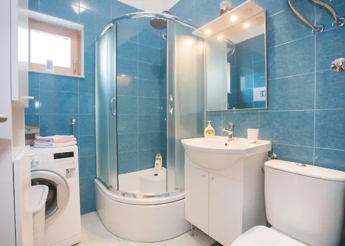 Ferienhaus With Pool Kristal *