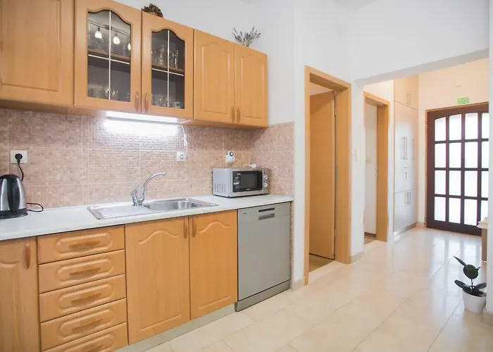 With Pool Kristal * Šibenik